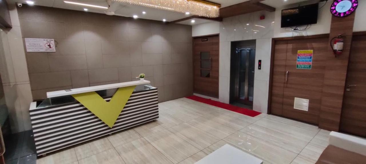Hotel Viram Pārdi Exterior foto